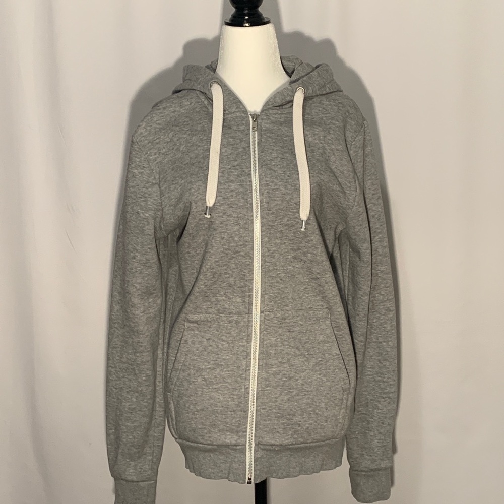 Divided Size S - Picture 3 of 8